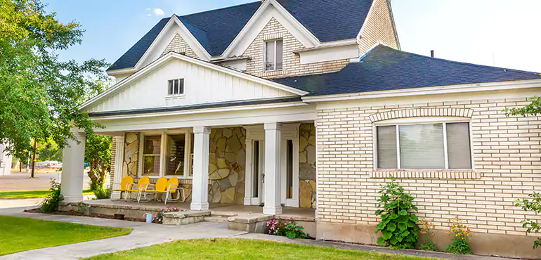 Why Homeowners in Pembroke Pines Sell Their Houses After Losing a Job – And How We Can Help