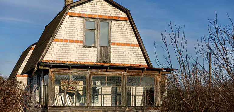 Types of Houses We Buy Without Repairs in Pembroke Pines, FL